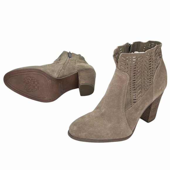 NWOB Vince Camuto Fenyia Perforated Leather Womens Bootie Size 8.5M - Picture 10 of 10